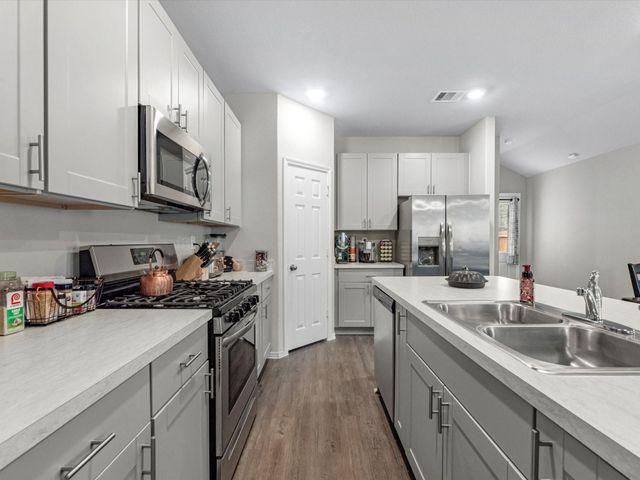 9553 Last Maples Trail, Conroe, TX 77303