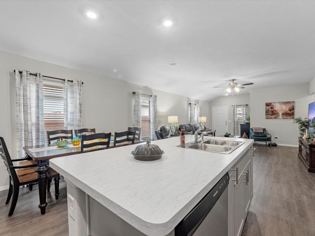 9553 Last Maples Trail, Conroe, TX 77303