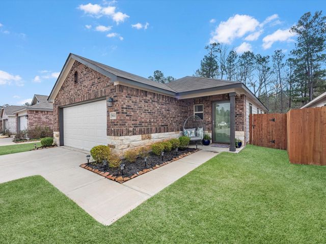9553 Last Maples Trail, Conroe, TX 77303