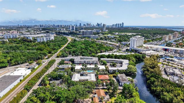 1820 Venice Park Drive 102, North Miami, FL 33181