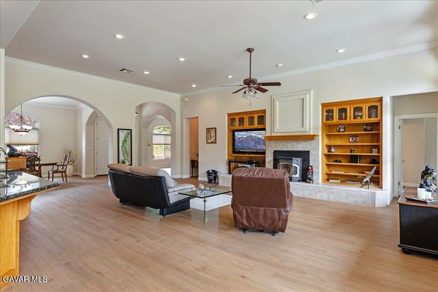 26450 Cumberland Road, Tehachapi, CA 93561