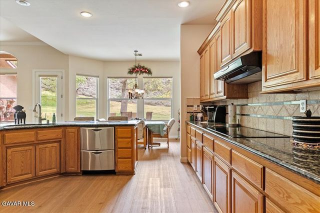 26450 Cumberland Road, Tehachapi, CA 93561