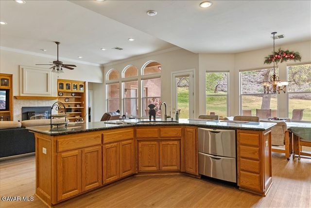 26450 Cumberland Road, Tehachapi, CA 93561