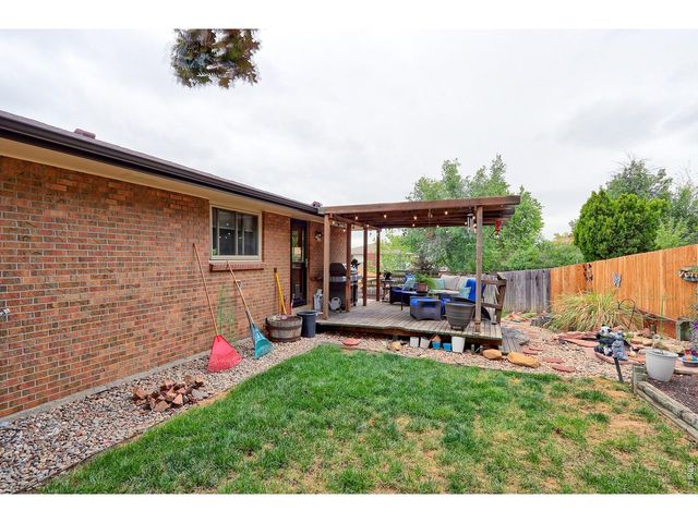 8118 W 69th Way, Arvada, CO 80004