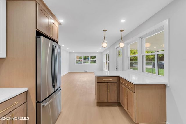 1600 13th Street, Ewing, NJ 08638