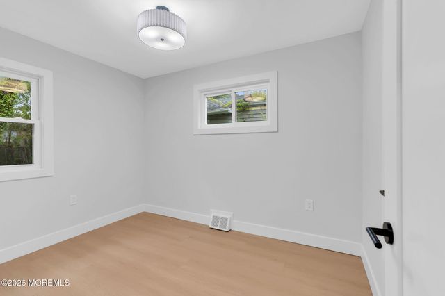 1600 13th Street, Ewing, NJ 08638