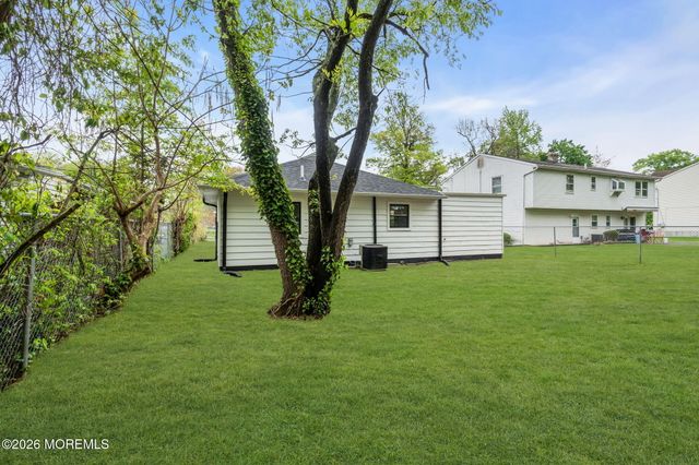 1600 13th Street, Ewing, NJ 08638
