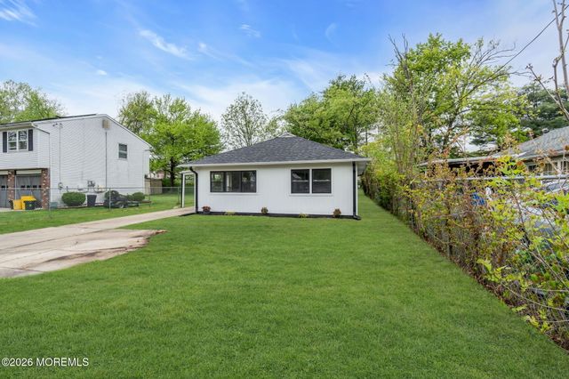 1600 13th Street, Ewing, NJ 08638