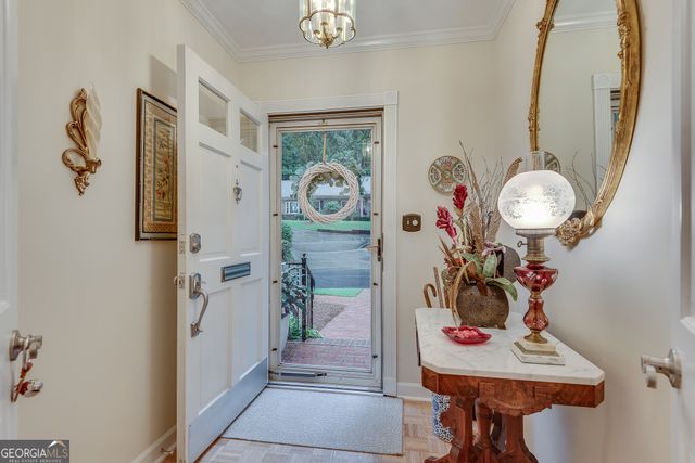 1826 Bedfordshire, Decatur, GA 30033
