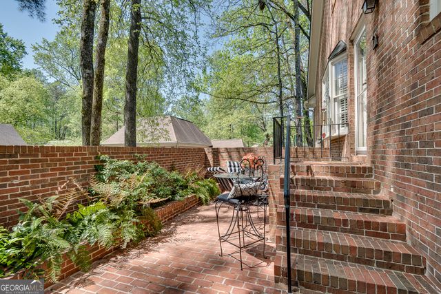 1826 Bedfordshire, Decatur, GA 30033