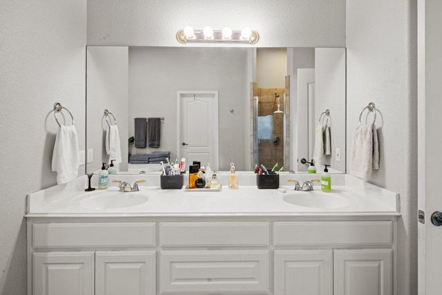 5900 W Fm 2147 106, Horseshoe Bay, TX 78657