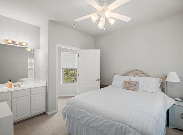 5900 W Fm 2147 106, Horseshoe Bay, TX 78657