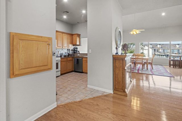 5900 W Fm 2147 106, Horseshoe Bay, TX 78657