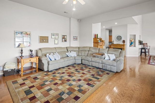 5900 W Fm 2147 106, Horseshoe Bay, TX 78657