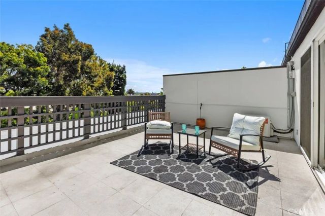 420 Marine Street 3, Santa Monica, CA 90405