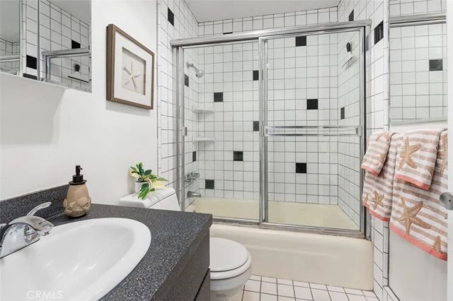 420 Marine Street 3, Santa Monica, CA 90405