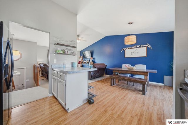 5030 W Sparrow Lane, Lincoln, NE 68528