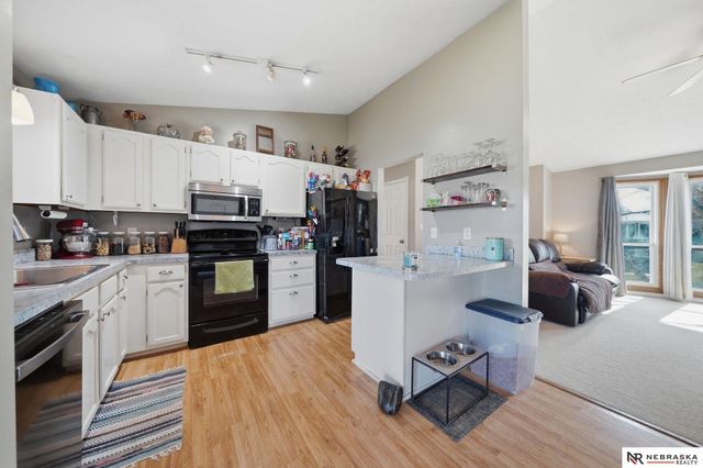 5030 W Sparrow Lane, Lincoln, NE 68528