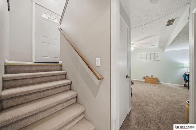 5030 W Sparrow Lane, Lincoln, NE 68528