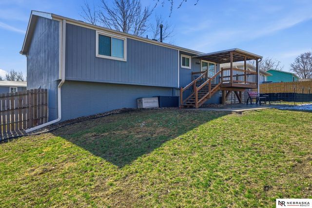 5030 W Sparrow Lane, Lincoln, NE 68528