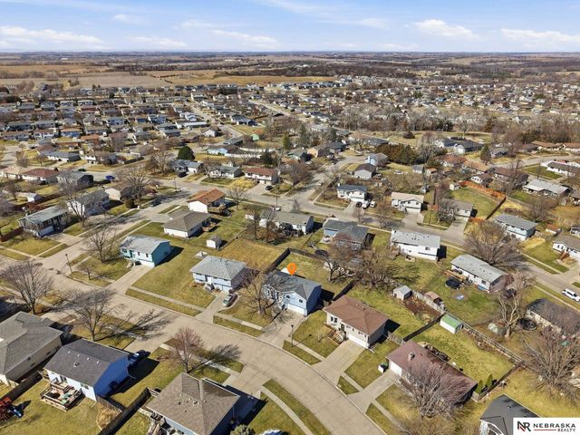 5030 W Sparrow Lane, Lincoln, NE 68528