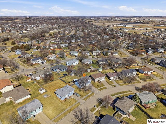 5030 W Sparrow Lane, Lincoln, NE 68528