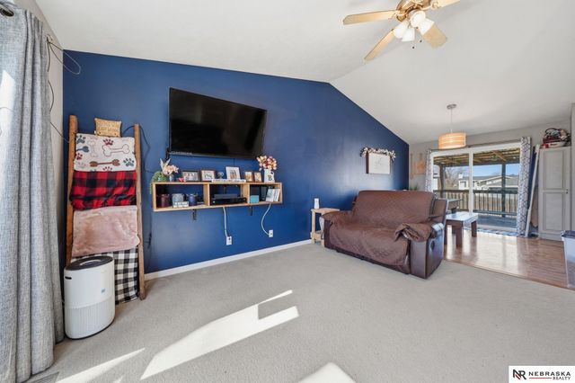 5030 W Sparrow Lane, Lincoln, NE 68528