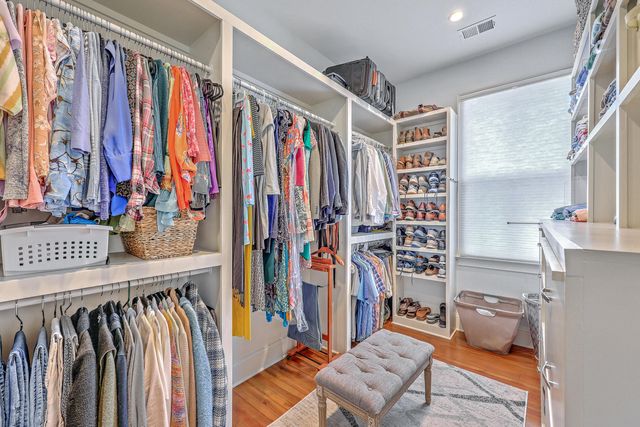 26 Charlotte Street, Charleston, SC 29403