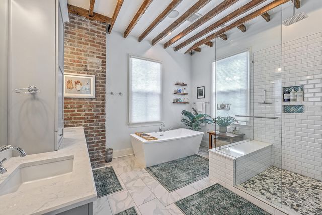 26 Charlotte Street, Charleston, SC 29403