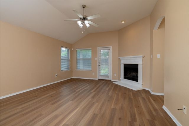 4021 Diamond Ridge Drive, Fort Worth, TX 76244