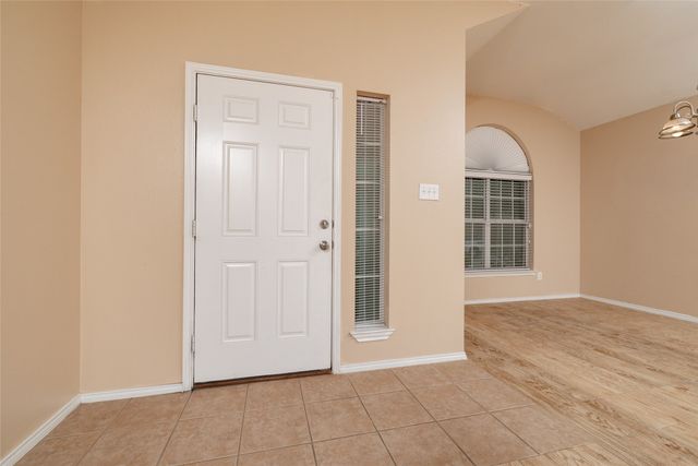 4021 Diamond Ridge Drive, Fort Worth, TX 76244