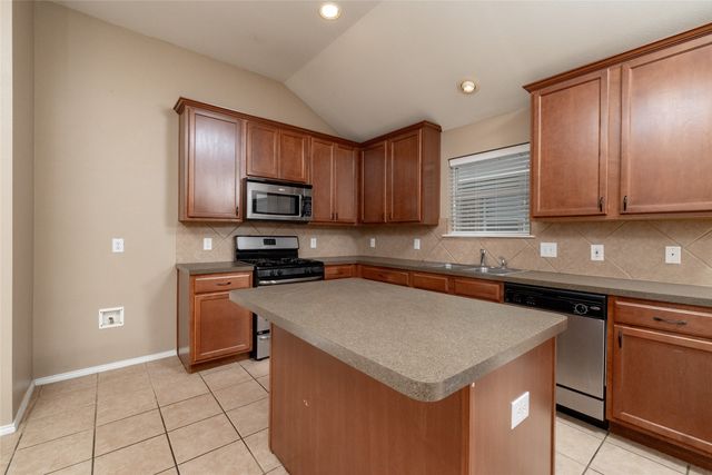 4021 Diamond Ridge Drive, Fort Worth, TX 76244