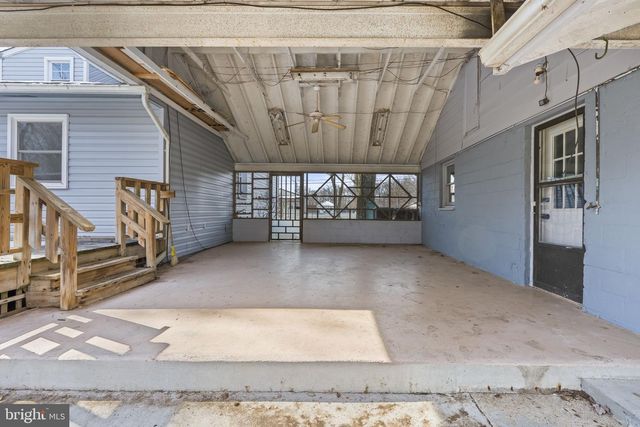 301 BRYAN POINT RD, Accokeek, MD 20607