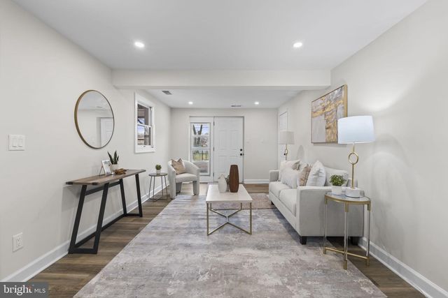 301 BRYAN POINT RD, Accokeek, MD 20607