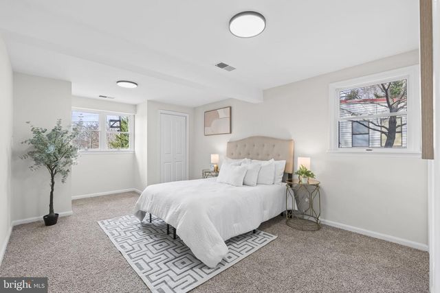 301 BRYAN POINT RD, Accokeek, MD 20607