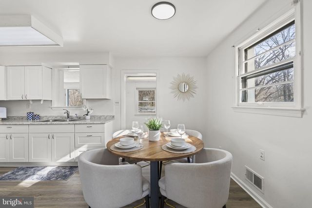 301 BRYAN POINT RD, Accokeek, MD 20607