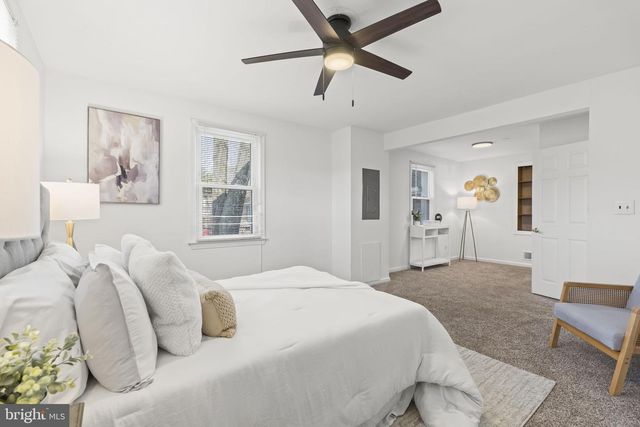 301 BRYAN POINT RD, Accokeek, MD 20607