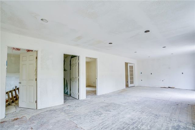 12055 Kagel Canyon Road, Sylmar, CA 91342