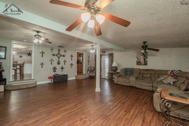 1725 N 77 RANCH ROAD, Wichita Falls, TX 76305