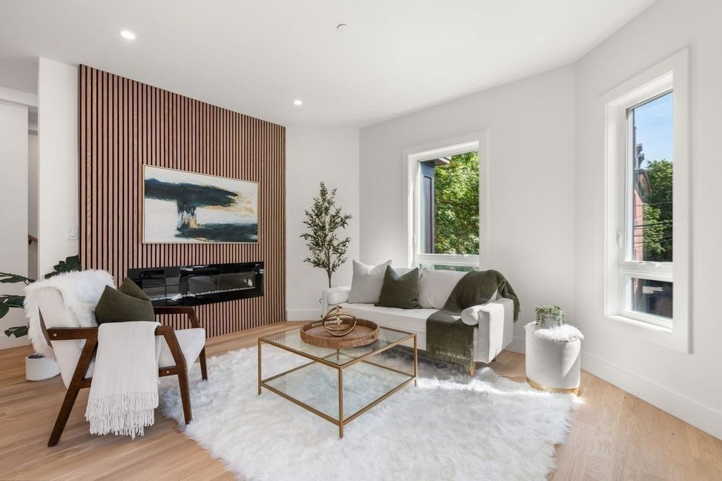 54A Adams St A, Somerville, MA 02144