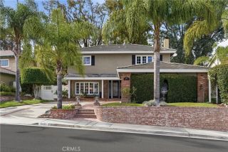 8421 Crimson Circle, Huntington Beach, CA 92646