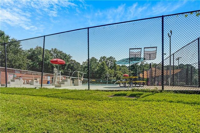 2127 Desmond Drive, Decatur, GA 30033