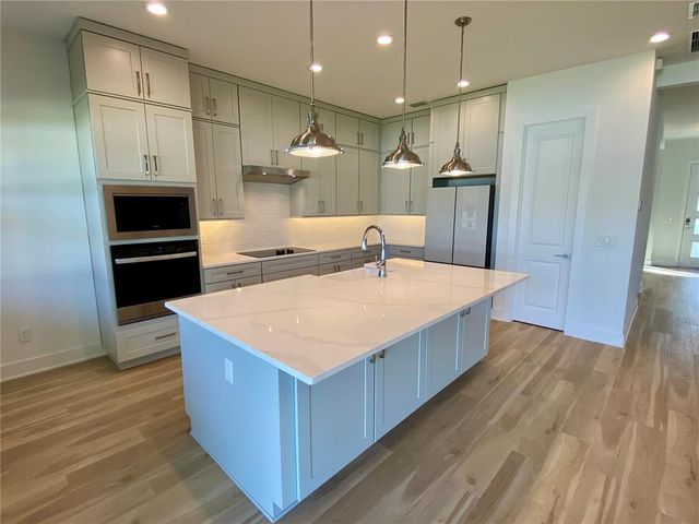 58 OVERLEAF LANE, Orlando, FL 32839