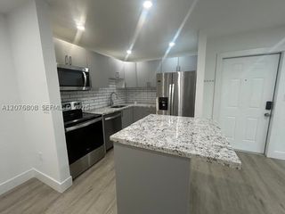 4890 NW 102nd Ave 101-5, Doral, FL 33178