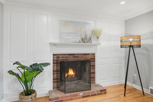 12 Edwill Road, East Longmeadow, MA 01028