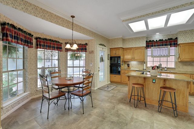 3926 Brook Shadow Drive Drive, Houston, TX 77345