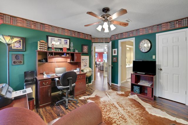 3926 Brook Shadow Drive Drive, Houston, TX 77345