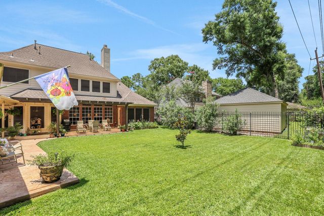 3926 Brook Shadow Drive Drive, Houston, TX 77345