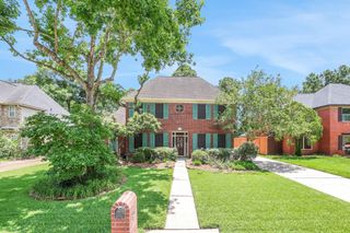 3926 Brook Shadow Drive Drive, Houston, TX 77345