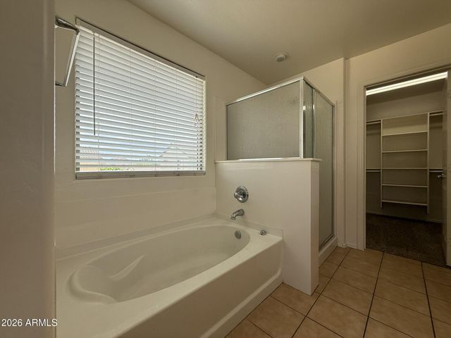 7258 W PALMAIRE Avenue, Glendale, AZ 85303